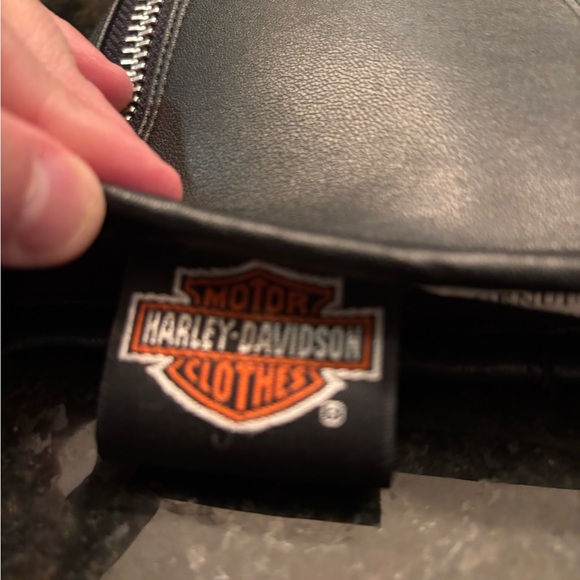 Harley-Davidson Black Leather Riding Gloves - Picture 3 of 5